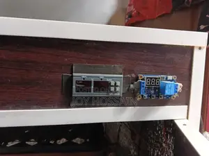 ইনকিউবেটর মেসিন