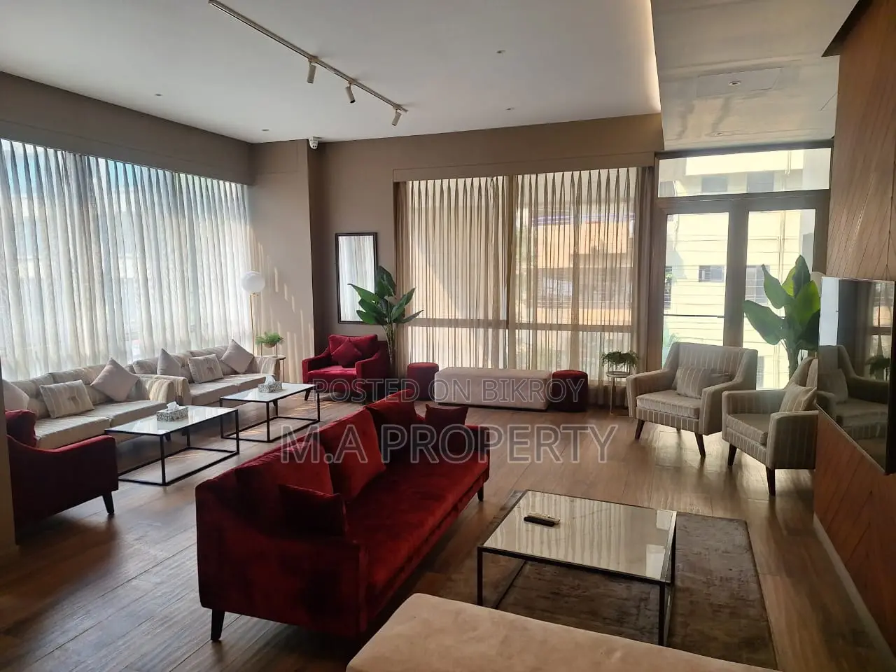 2500sqft 3-Bedroom Apartment Gulshan Medal