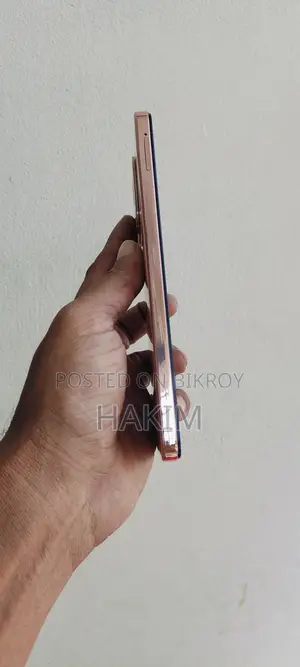 Vivo Y28 (8+256 gb (Used)