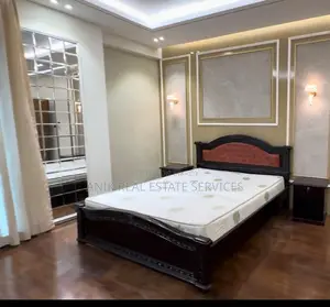 Luxurious Semi Farnised 7000 Sft Flat Rent At Baridhara