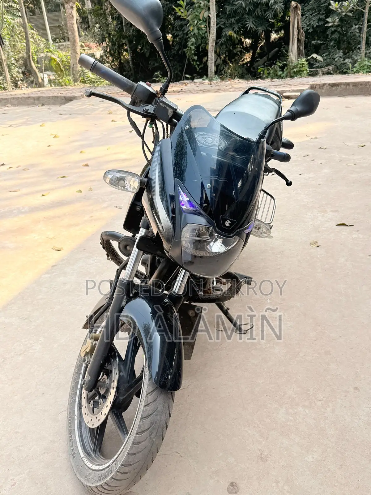 Bajaj Pulsar 150 - 2018