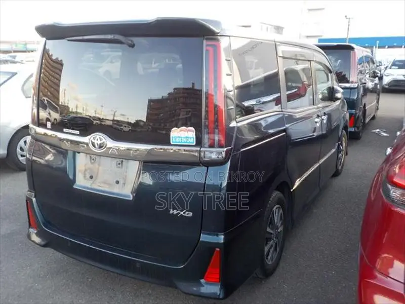 Toyota Noah si wxb III 2020