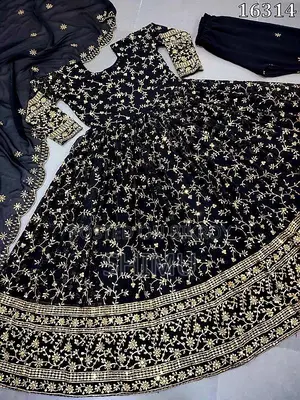 Dress / Goun/ 4 Pice