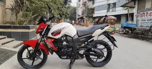 Yamaha FZS . 2010