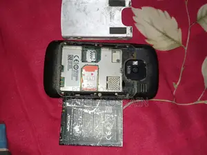 Nokia E5 (Used)