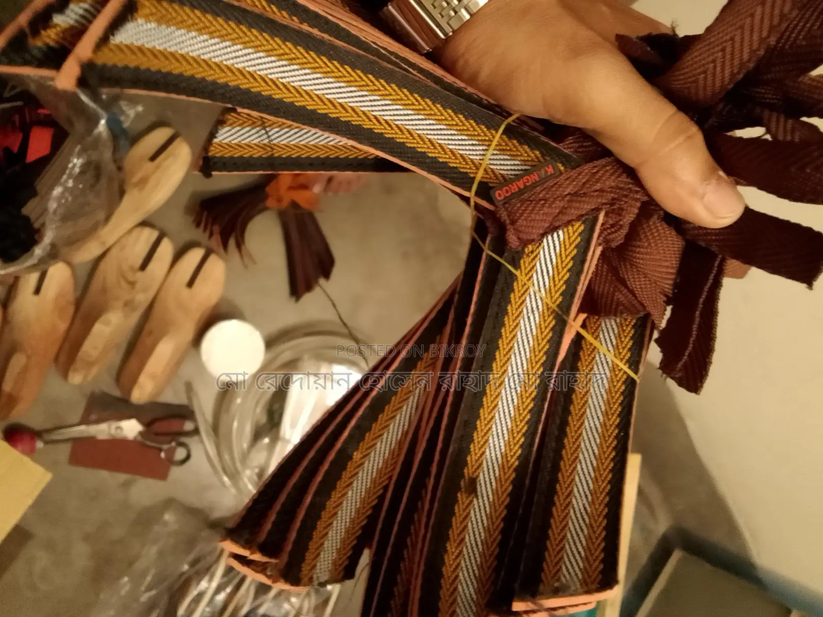 ক্যাঙ্গারু জুতার মেশিন একটি ডাইস সহ বিক্রি করব