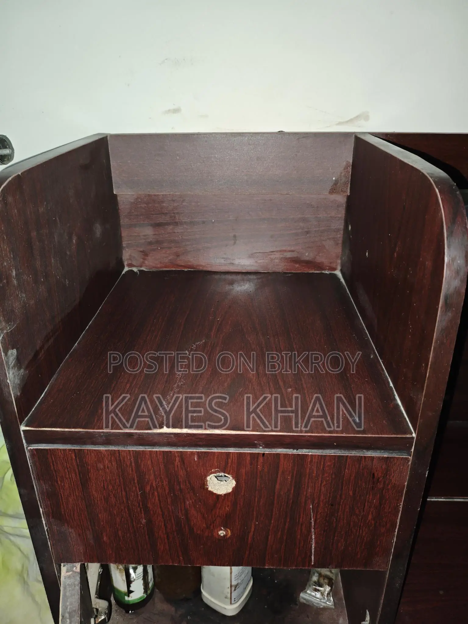 Reading Table