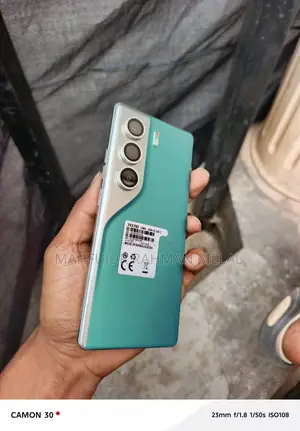 Tecno Camon 40 Pro (ব্যবহৃত)