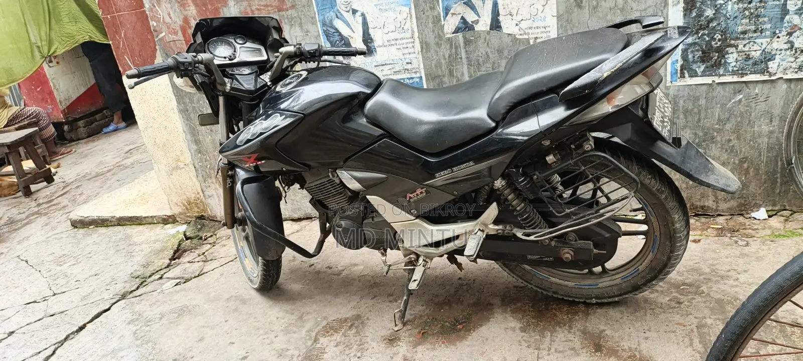 Hero CBZ Xtreme 2012