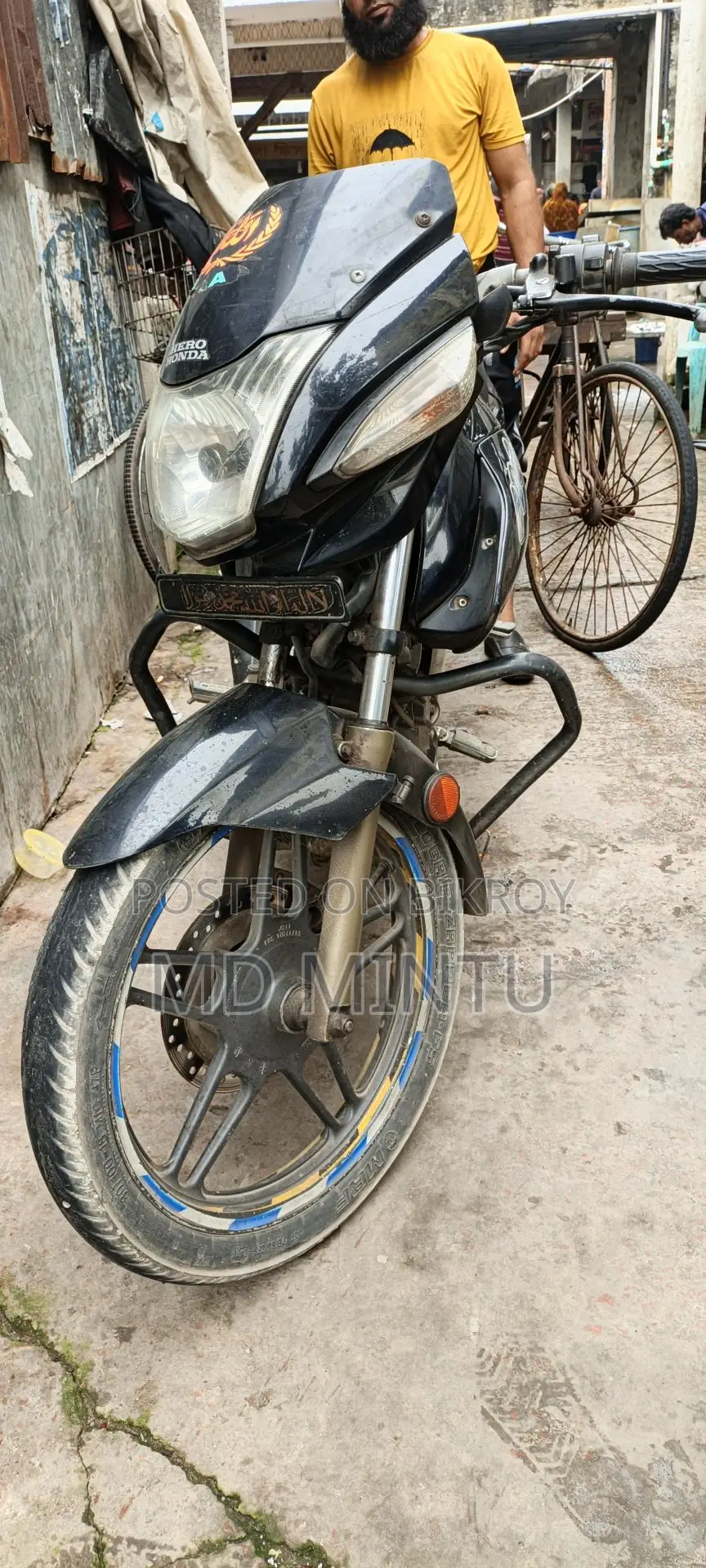 Hero CBZ Xtreme 2012