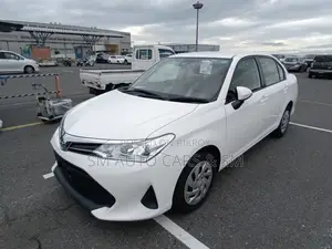 Toyota Axio Hybrid EX White 2020