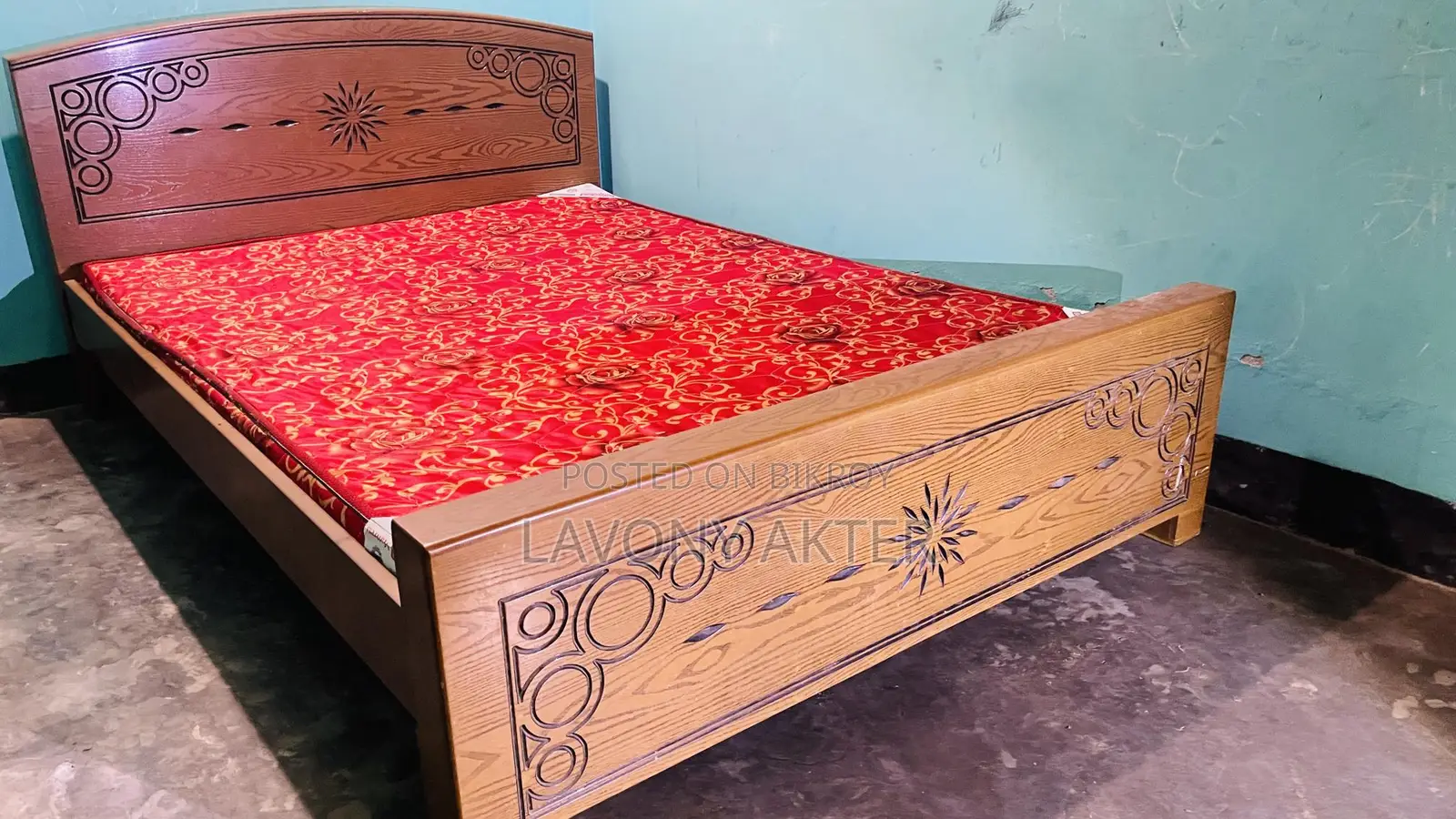 7/5 ft Partex Bed... Completely new, used for 3 months... with mattress