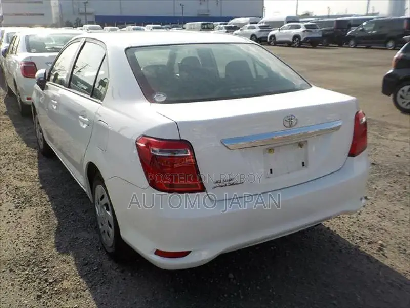 Toyota Axio EX 2020