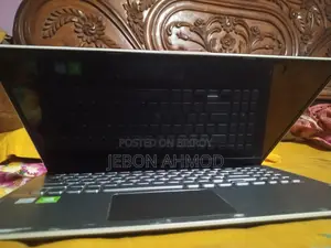 ASUS VivoBook Laptop