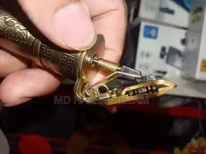 Vintage T9 Trimmer For Men – Sharp Blade & Long Backup