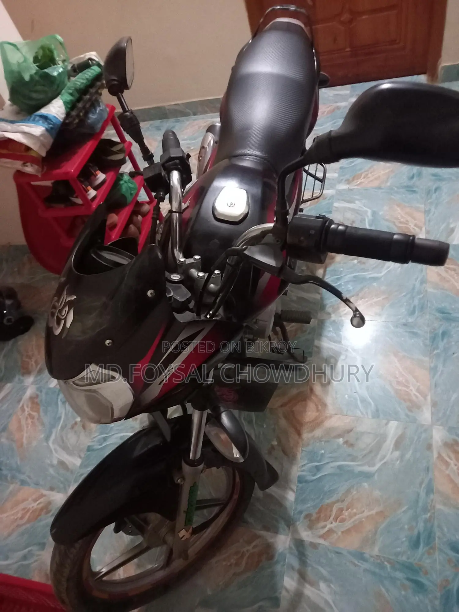 বাজাজ ডিসকভার ১২৫ . ২০১৯