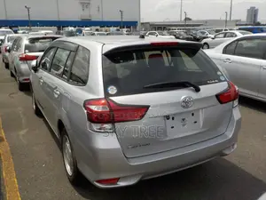 Toyota Fielder e X PKg 2020