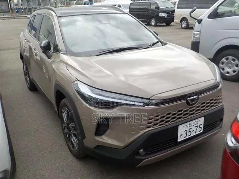 Toyota Corolla Cross z PACKAGE 2025
