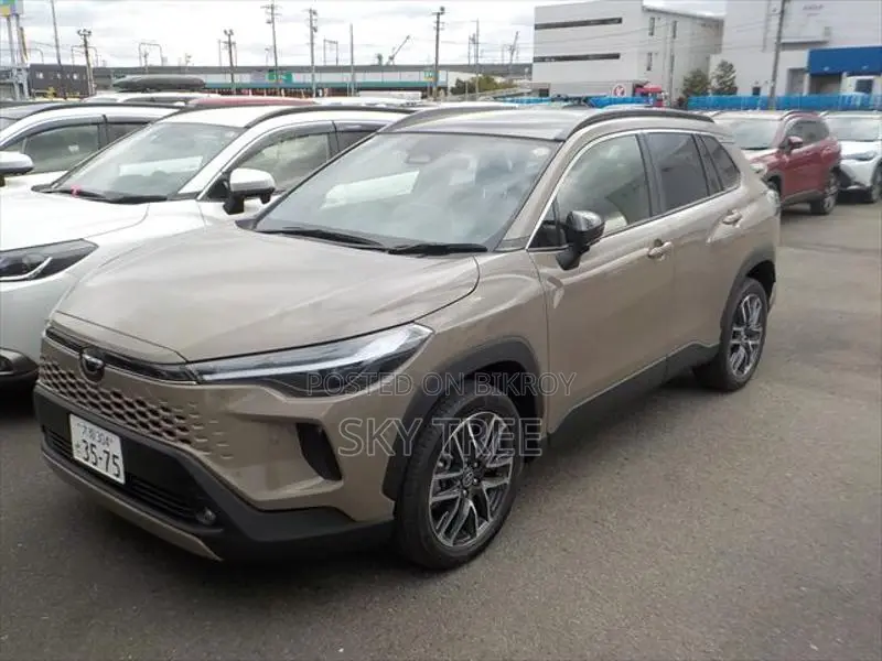 Toyota Corolla Cross z PACKAGE 2025
