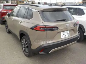 Toyota Corolla Cross z PACKAGE 2025
