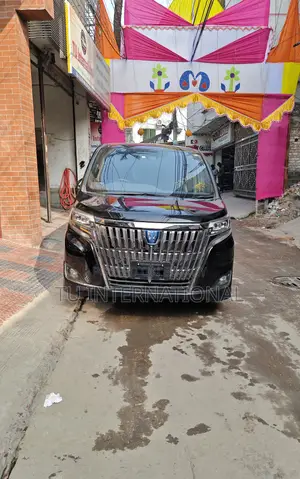 Toyota Esquire GI-PREMIUM PUSH 2020