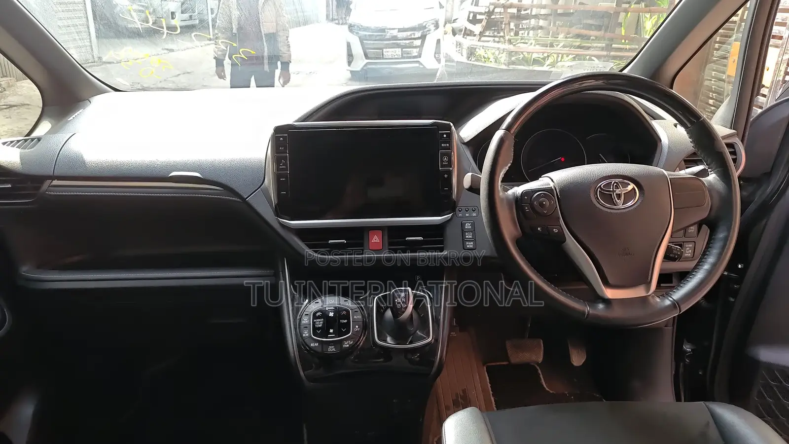 Toyota Esquire GI-PREMIUM PUSH 2020