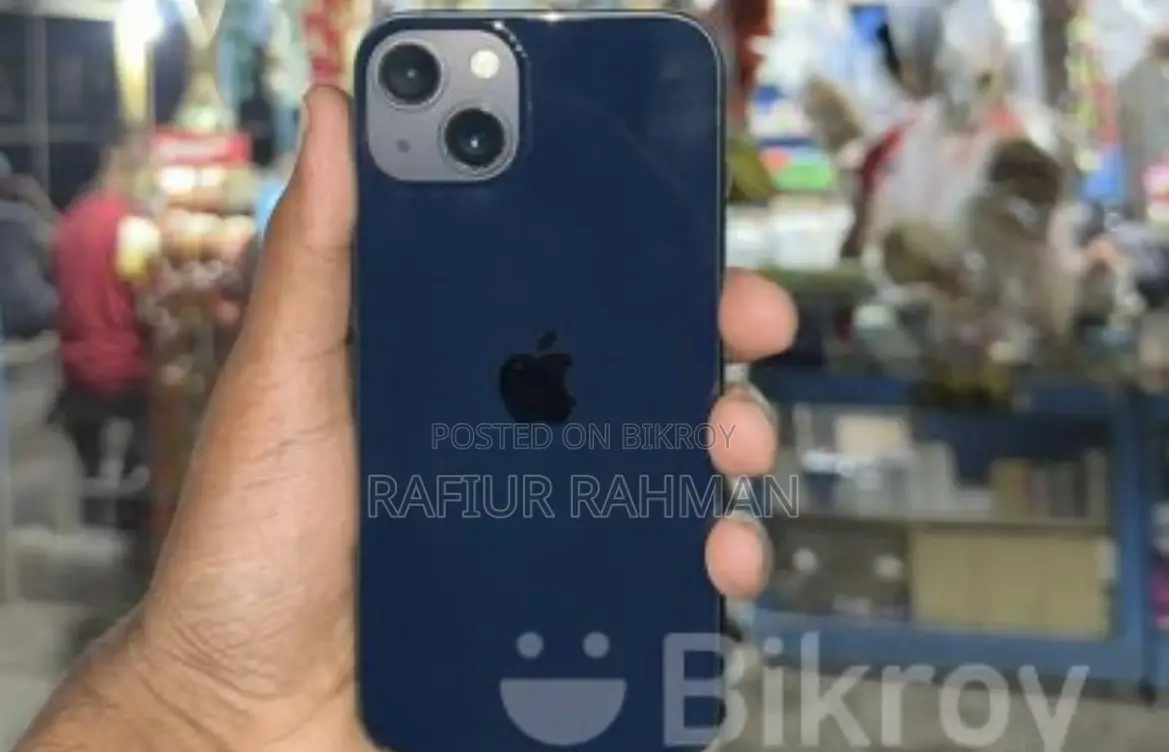 Apple iPhone 13 (Used)