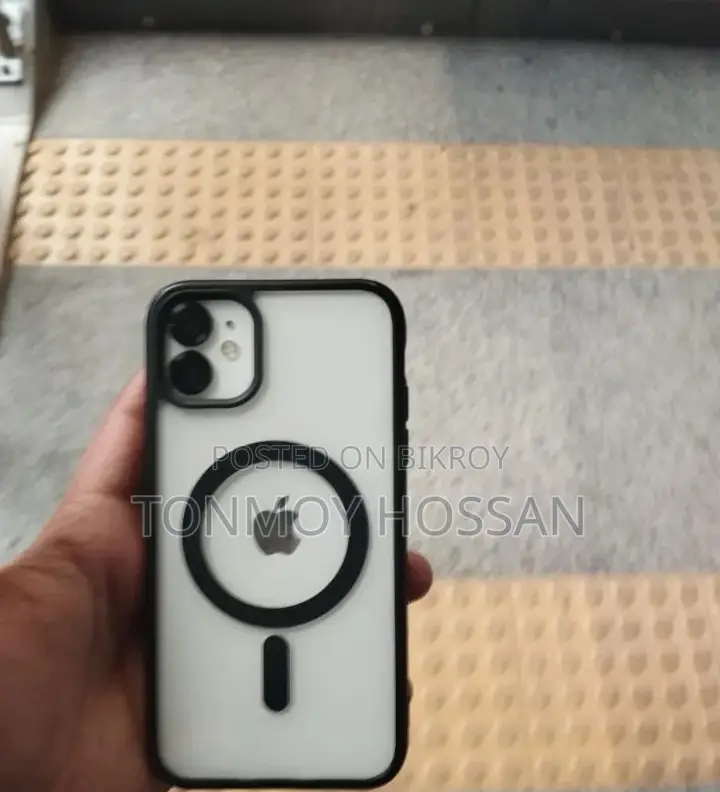 Apple iPhone 11 128 (Used)
