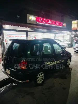 Toyota Spacio 1997