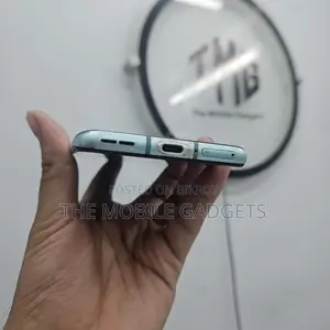 OnePlus 8T 8/128GB (Used)