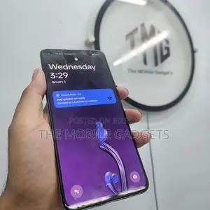 ওয়ানপ্লাস ৮টি ৮/১২৮জিবি (ব্যবহৃত)