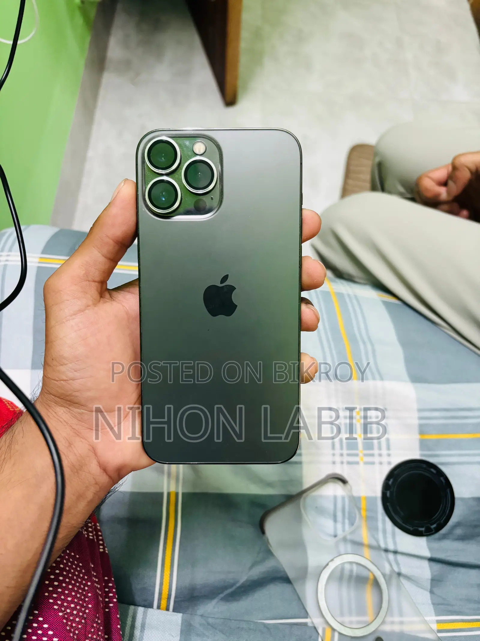 Apple iPhone 13 Pro Max (Used)