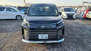 Toyota Voxy SZ 2023