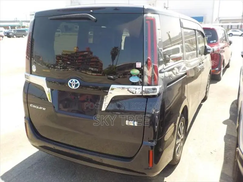 Toyota Esquire Gi 2020