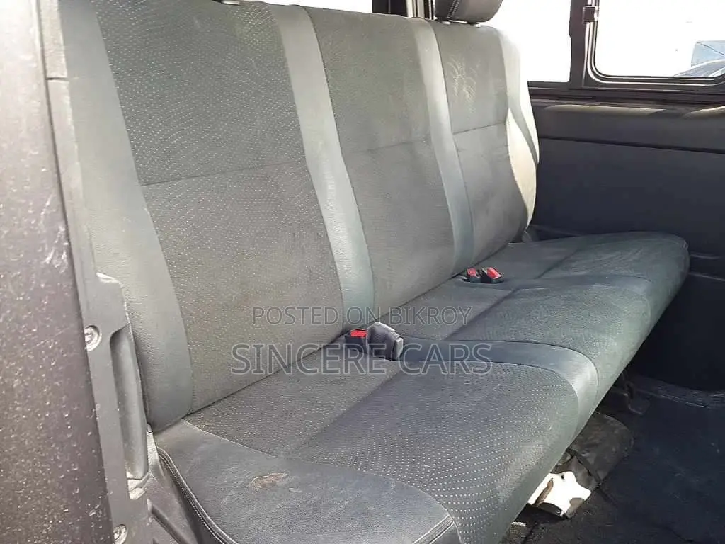 Toyota Hiace SUPER GL DARK PRIME 2 2021