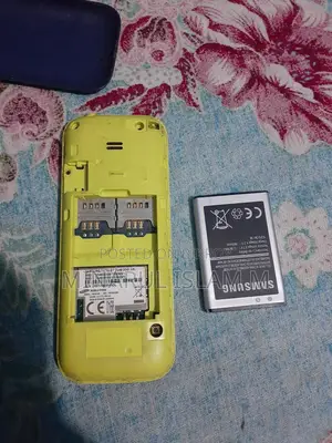 Samsung Guru Music 2 (Used)