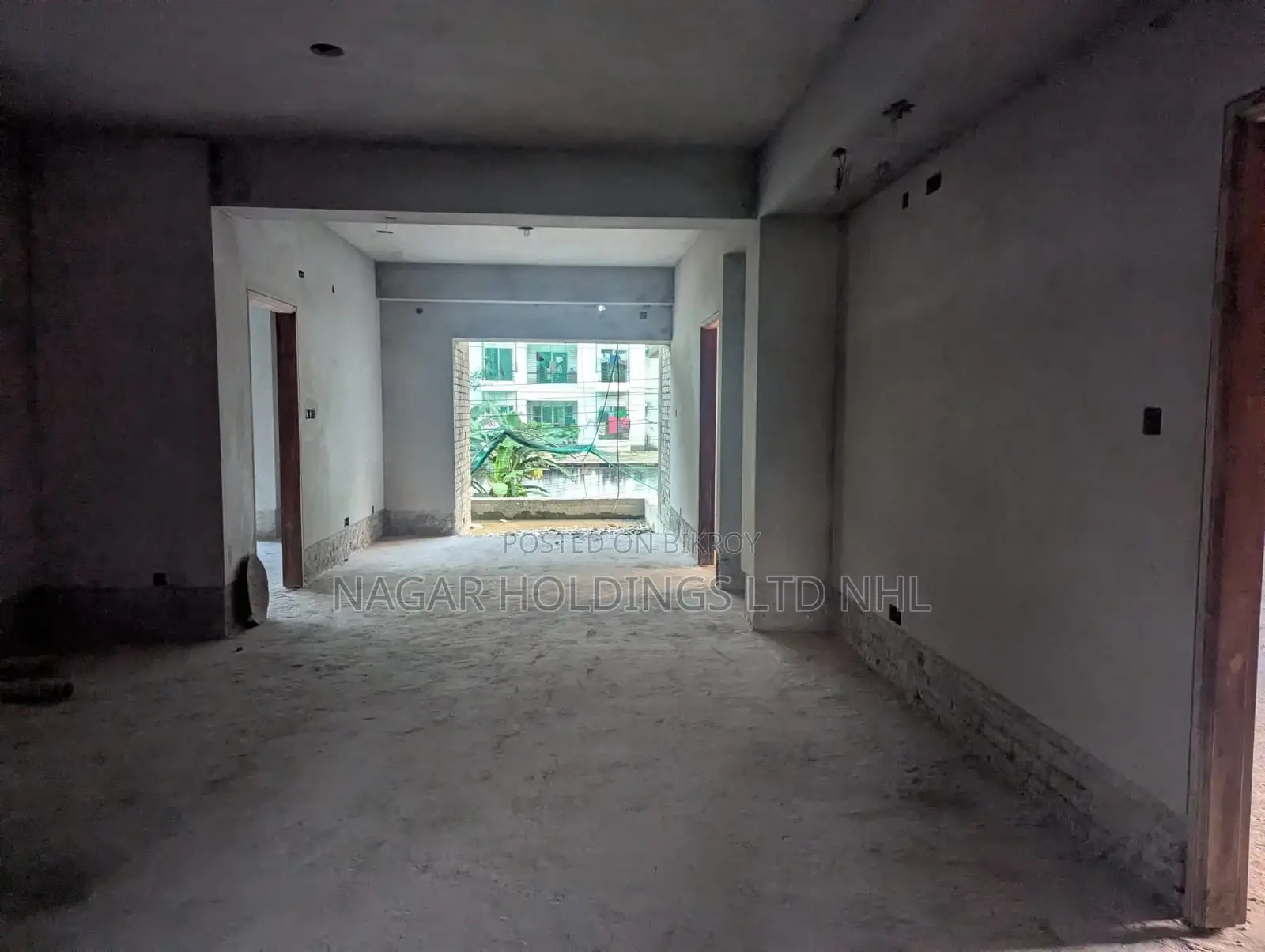 ২৪৫০ বর্গফুটের বিলাসবহুল অ্যাপার্টমেন্ট বিক্রয় হবে বসুন্ধরা আর/এ, ঢাকা