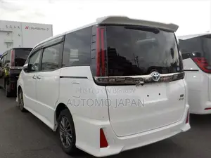 Toyota Noah Si WXB 2 2020
