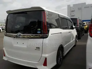 Toyota Noah Si WXB 2 2020