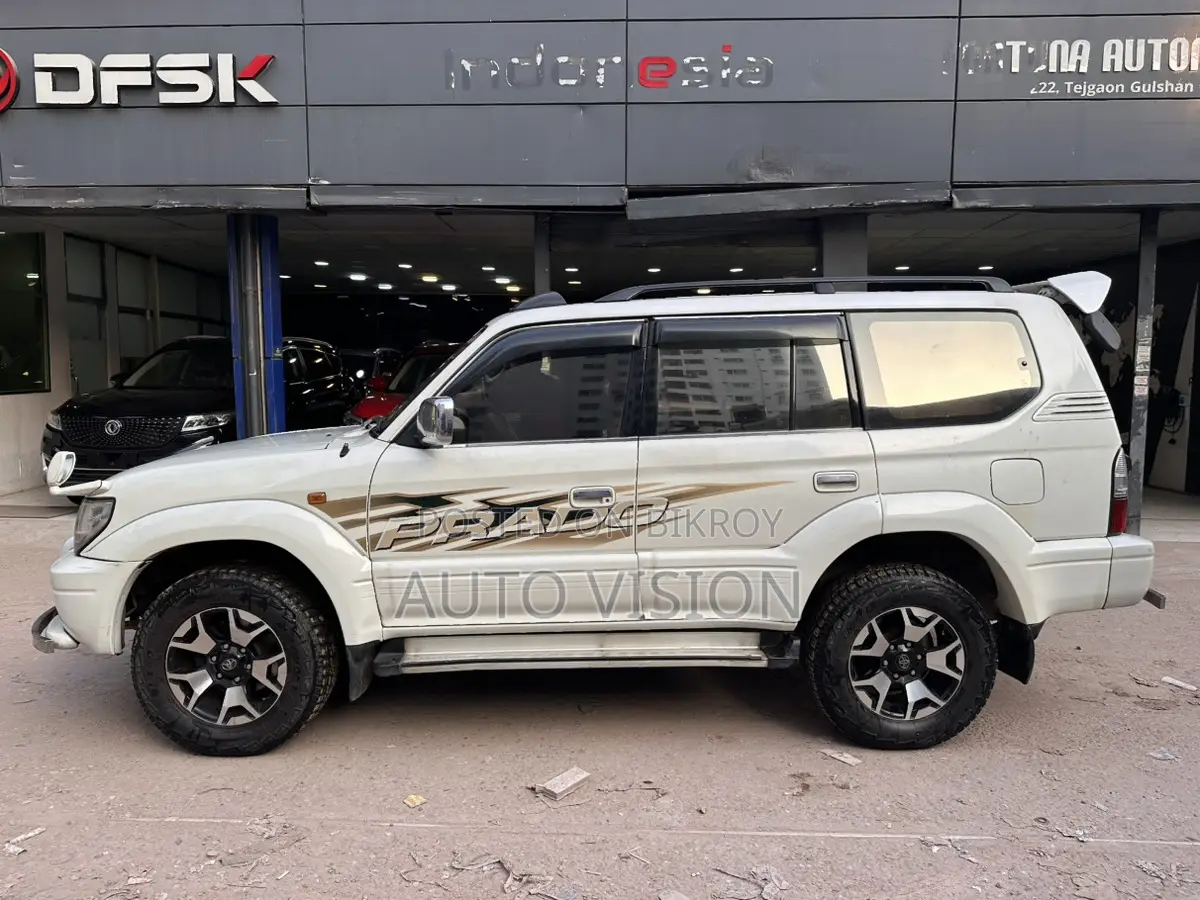 Toyota Land Cruiser Prado 2000