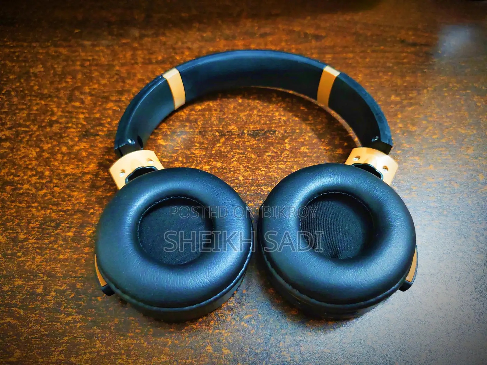 Jbl হেডফোন