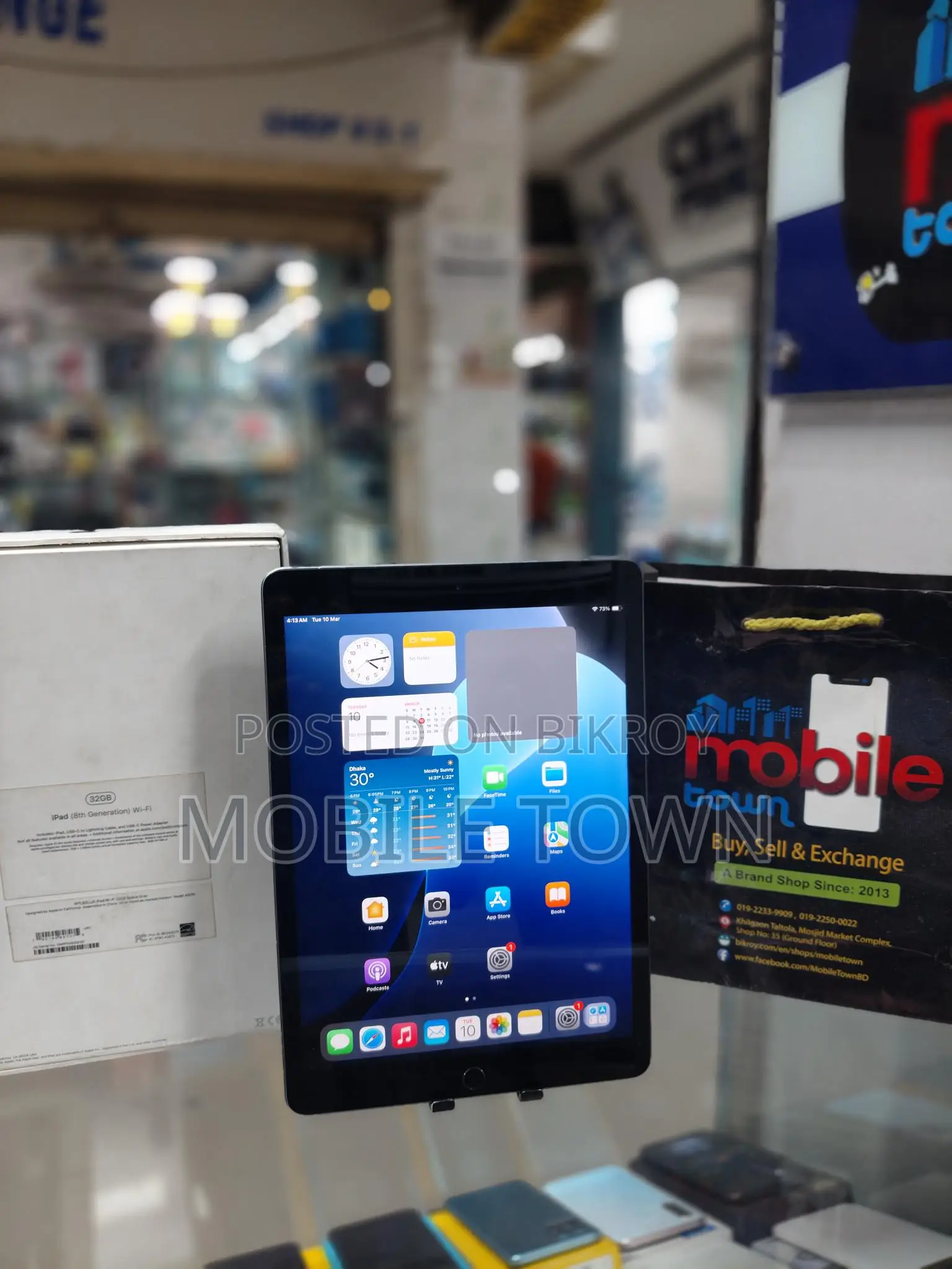 Apple iPad 8th Generation All Okay