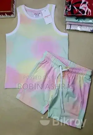 Kids' Clothing