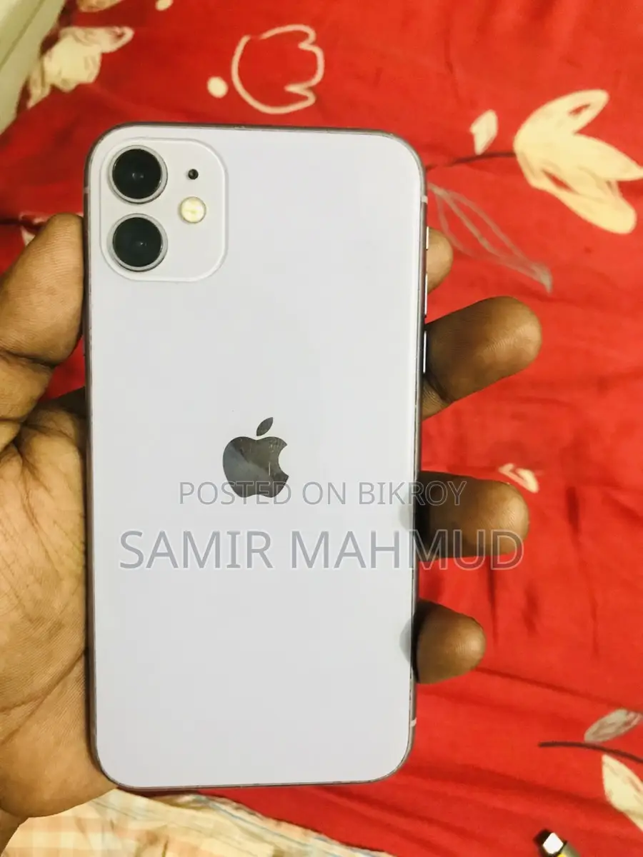 Apple iPhone 11 128gb (Used)