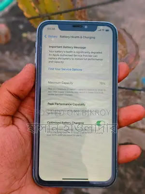 Apple iPhone XR (Used)