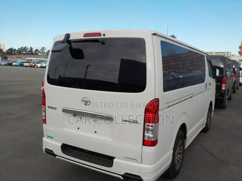 Toyota Hiace S GL Dark Prime(4) 2021