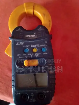 Clamp Meter.