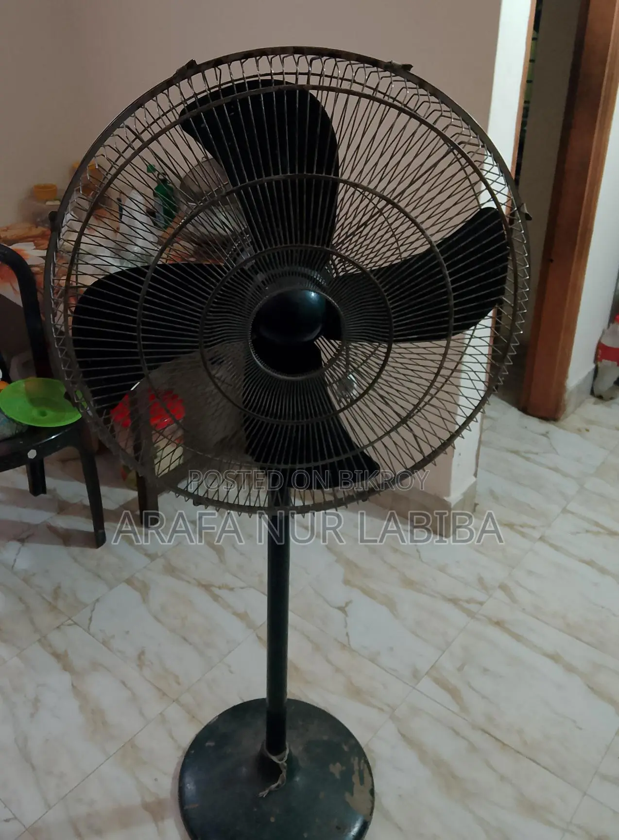 Gec Stand Fan বিক্রয় হবে এটি পুরাতন তবে শক্তিশালী