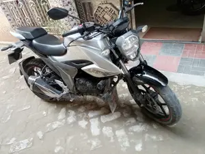 Suzuki Gixxer ABS . 2021