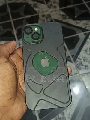 Apple iPhone 13 (Used)